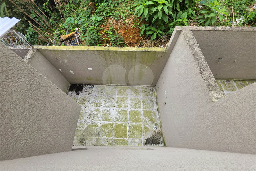 Sobrado à venda com 2 quartos, sendo 1 suíte,  em Vila Clarice, São Paulo, SP