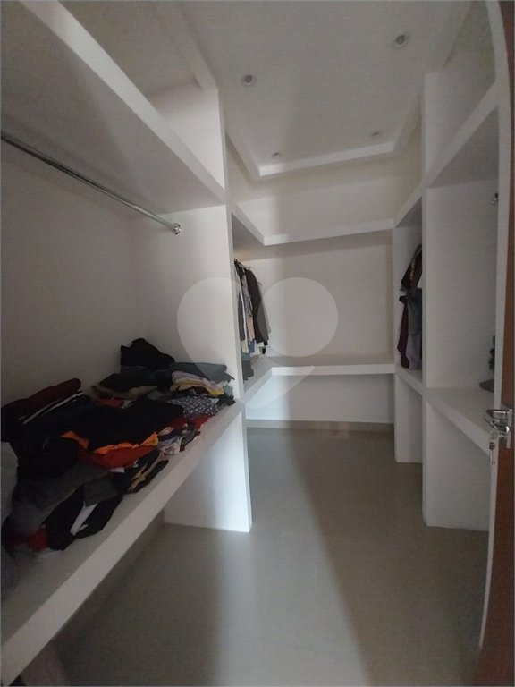 Casa à venda com 4 quartos, sendo 1 suíte, no condomínio Gramado do Mendanha, Rio de Janeiro - RJ