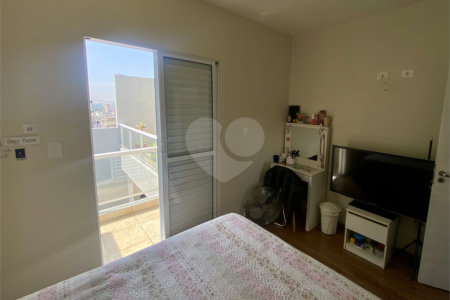 Sobrado à venda com 4 quartos, sendo 1 suíte, em Vila Medeiros, São Paulo, SP