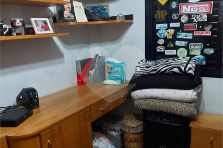 Apartamento à venda com 3 suítes em Vila Regente Feijó, São Paulo, SP