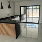 Casa à venda com 3 suítes no condomínio Campos do Conde I e II, Sorocaba - SP