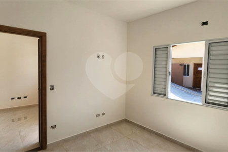 Casa para alugar com 2 suítes no condomínio Vilagio, Atibaia - SP