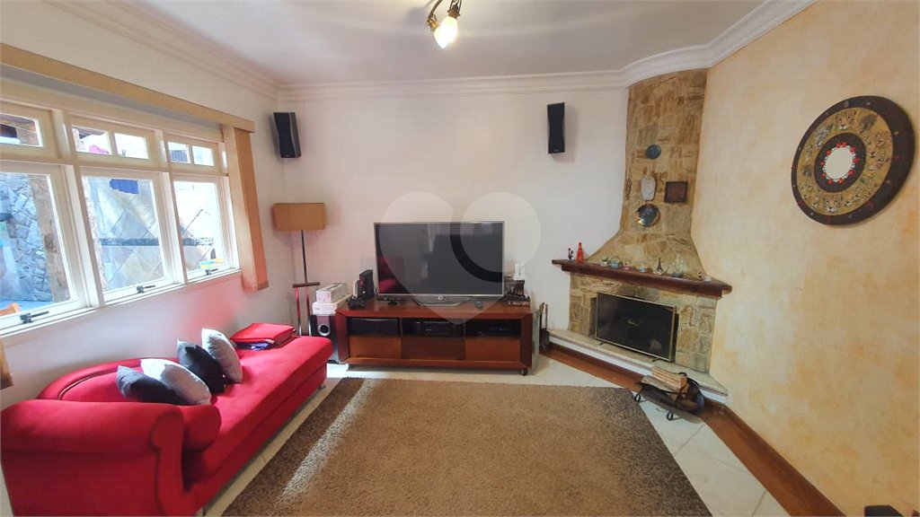 Casa à venda com 3 quartos, sendo 2 suítes, no condomínio Cond Jardim Itatinga, São Paulo - SP
