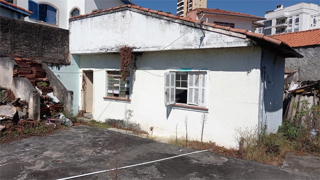 Terreno à venda com 8 quartos, sendo 2 suítes, em Santana, São Paulo, SP