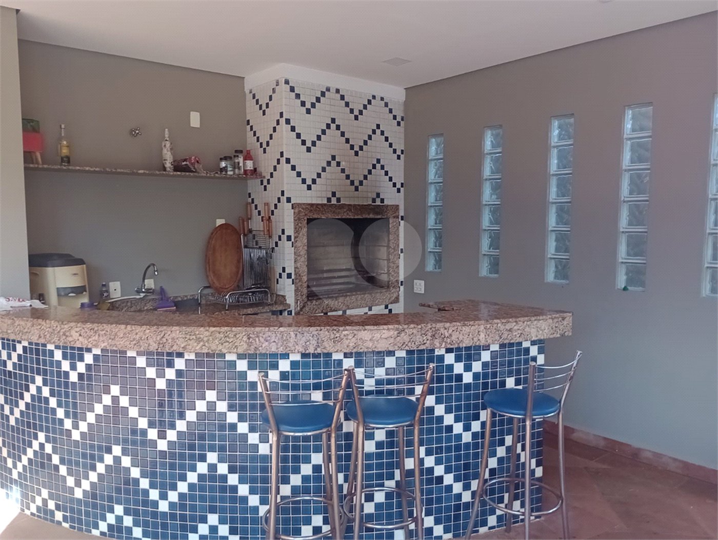 Casa à venda com 5 quartos, sendo 3 suítes, no Centro, Itapetininga, SP