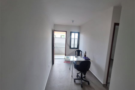 Casa à venda com 2 quartos no condomínio Ângelo Calandrino, São Paulo - SP