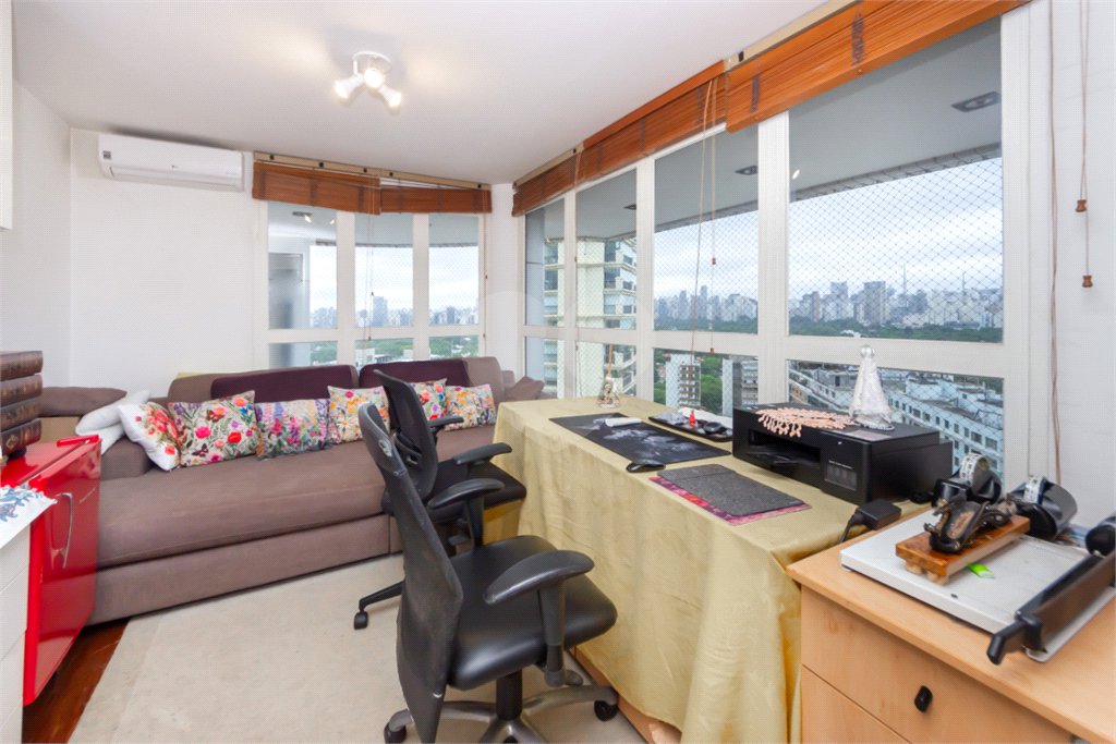 Duplex à venda com 4 suítes em Itaim Bibi, São Paulo, SP