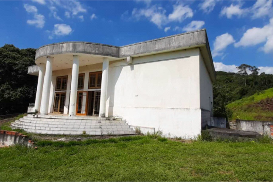 Casa à venda com 1 suíte em Santa Inês, Mairiporã, SP