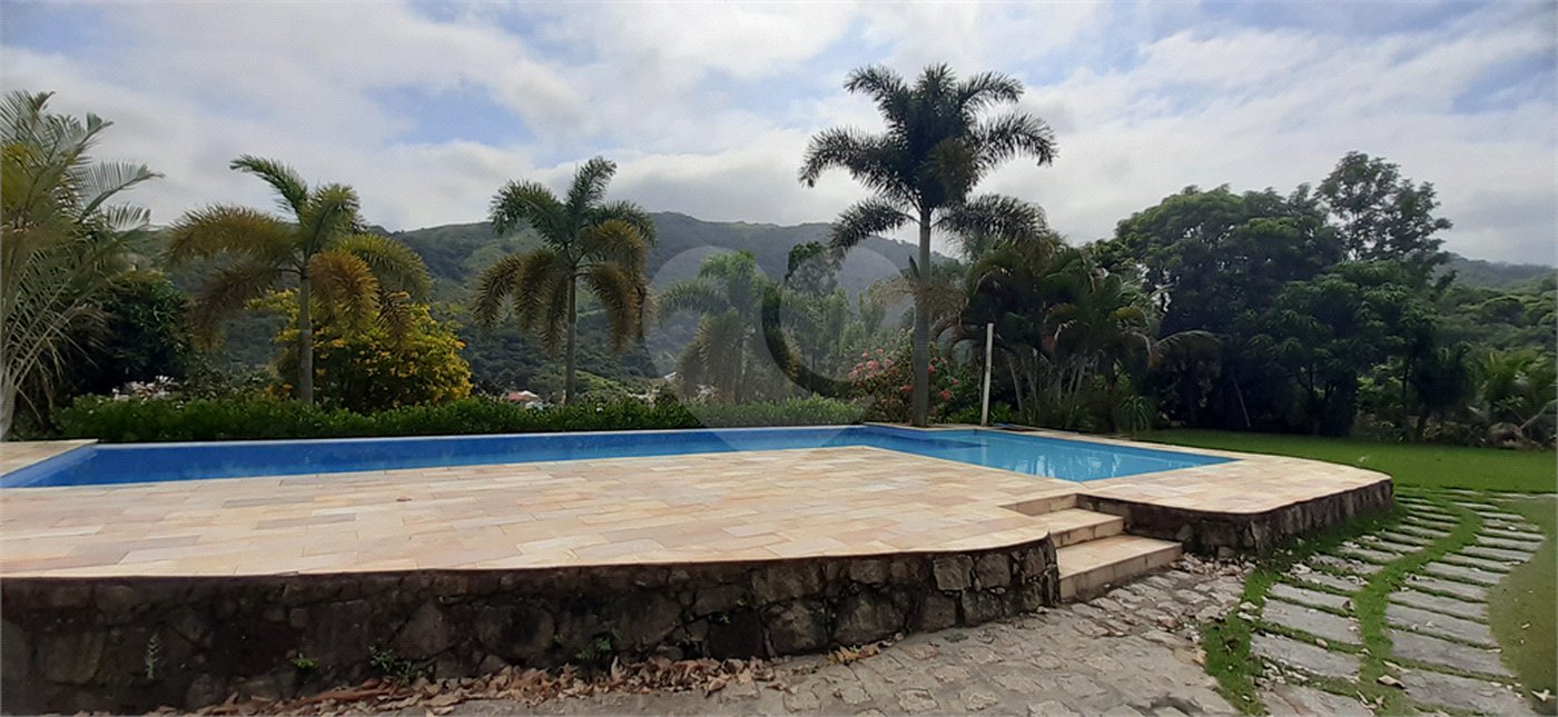Casa à venda com 2 suítes em Campo Grande, Rio de Janeiro, RJ