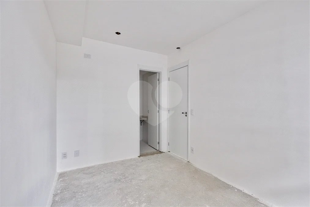 Apartamento à venda com 2 suítes em Santo Amaro, São Paulo, SP