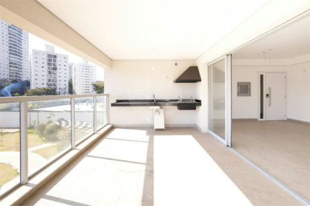 Apartamento à venda com 3 quartos, sendo 1 suíte, em Vila Sofia, São Paulo, SP