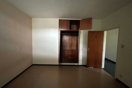 Sobrado à venda com 4 quartos, sendo 1 suíte, em Vila Inah, São Paulo, SP