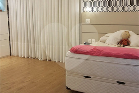 Casa à venda com 4 suítes no condomínio Residencial Jaguary, São José dos Campos - SP