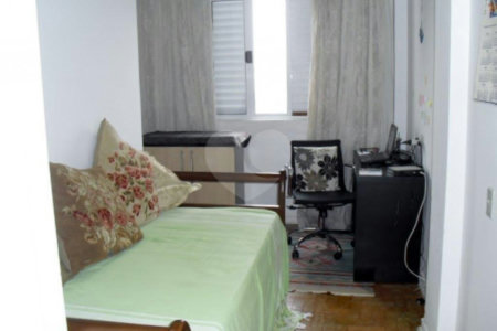 Sobrado à venda com 4 quartos, sendo 1 suíte, em Jardim São Paulo(zona Norte), São Paulo, SP