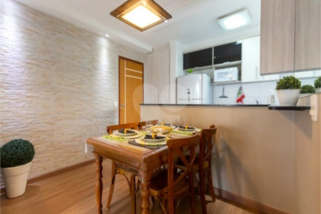 Apartamento à venda com 2 quartos, sendo 1 suíte, em Parque Reboucas, São Paulo, SP