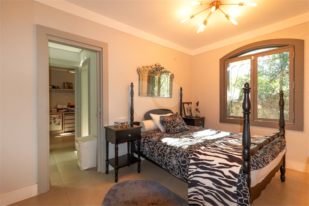 Casa à venda ou para alugar com 3 quartos, sendo 1 suíte, em Butantã, São Paulo, SP