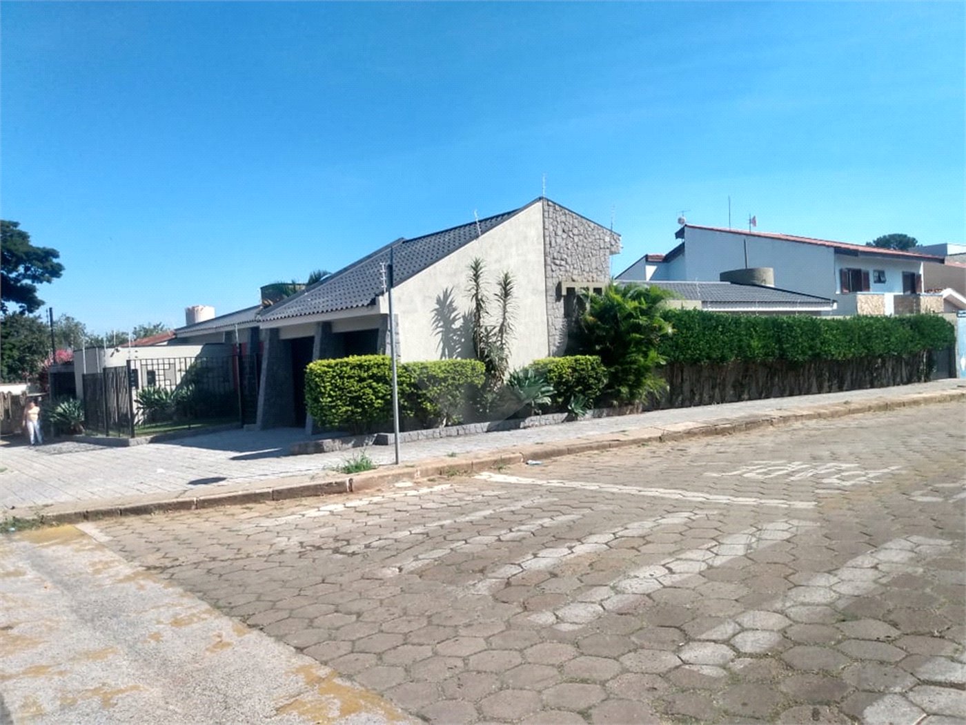 Casa à venda com 3 quartos, sendo 1 suíte, no Centro, Itapetininga, SP