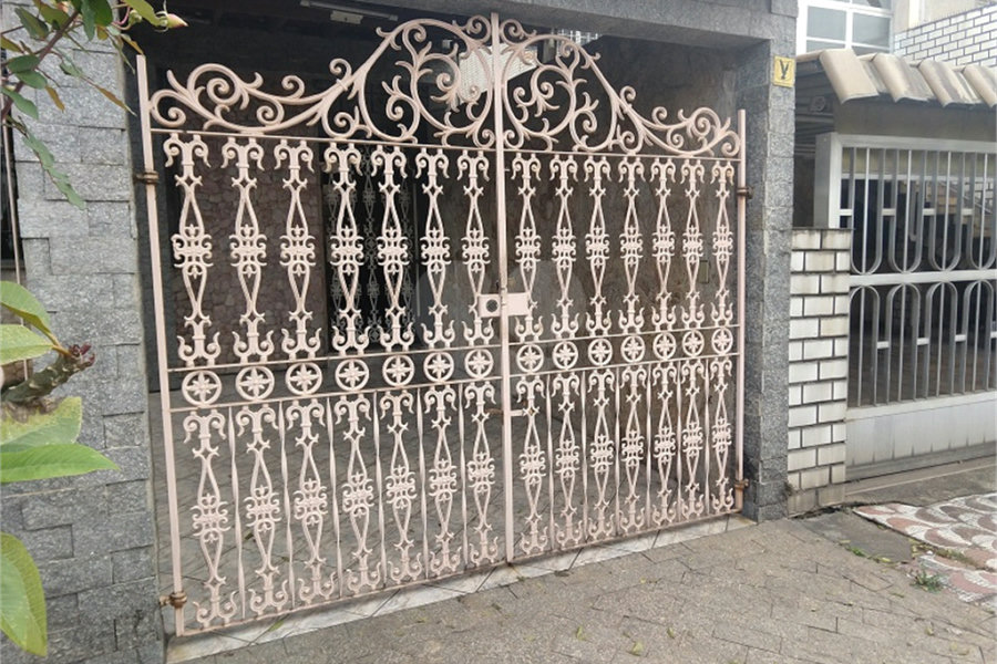 Sobrado à venda com 3 quartos em Tremembé, São Paulo, SP