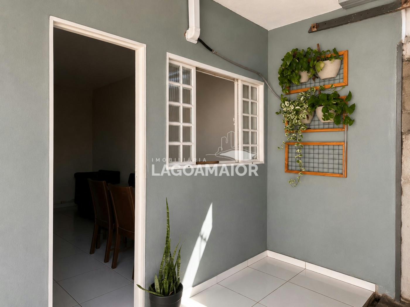 Casa à venda com 2 quartos em Parque Das Mangueiras, Três Lagoas, MS