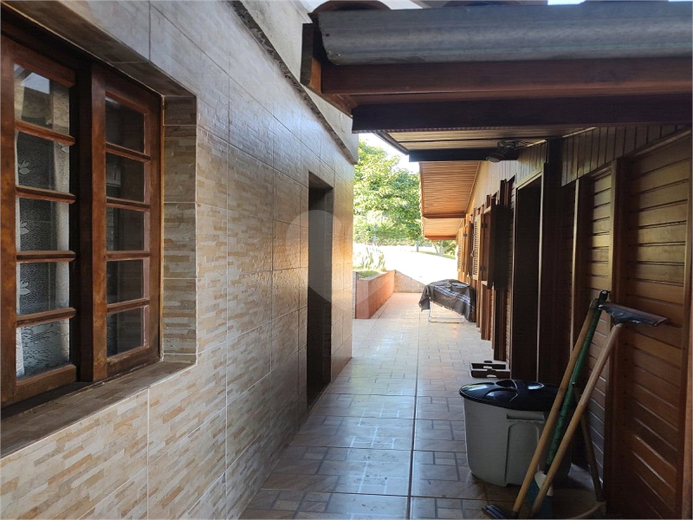 Chácara à venda com 4 quartos, sendo 1 suíte, em Chácaras Fernão Dias, Atibaia, SP