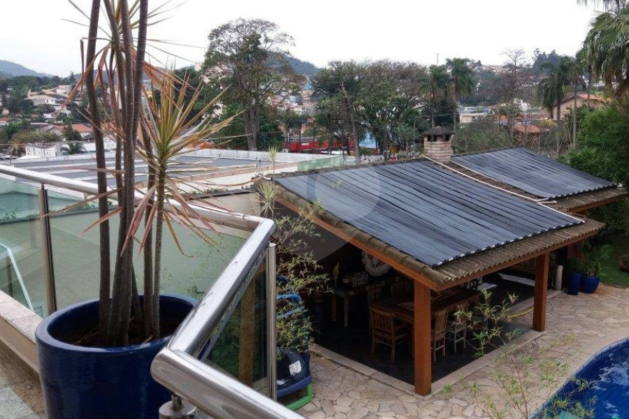 Casa à venda com 4 suítes em Jardim Floresta, São Paulo, SP