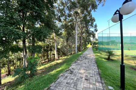 Casa à venda com 5 quartos, sendo 3 suítes, no condomínio Santa Teresa 1, Vinhedo - SP