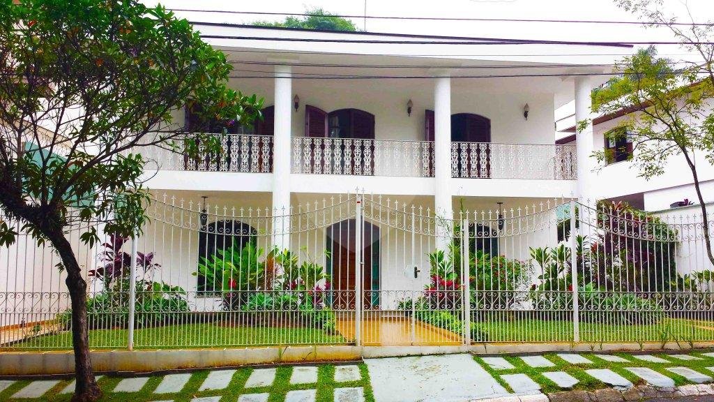 Sobrado à venda com 3 quartos, sendo 2 suítes, em Jardim Marajoara, São Paulo, SP