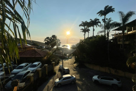 Casa em condomínio à venda com 3 quartos, sendo 2 suítes, em João Fernandes, Armação dos Búzios, RJ