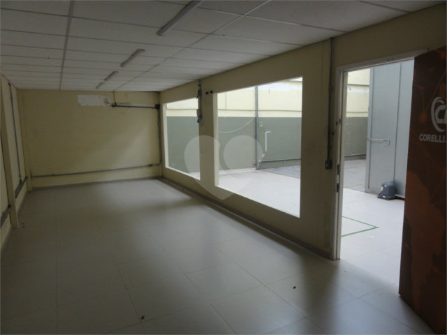 Prédio à venda em Santana, São Paulo, SP