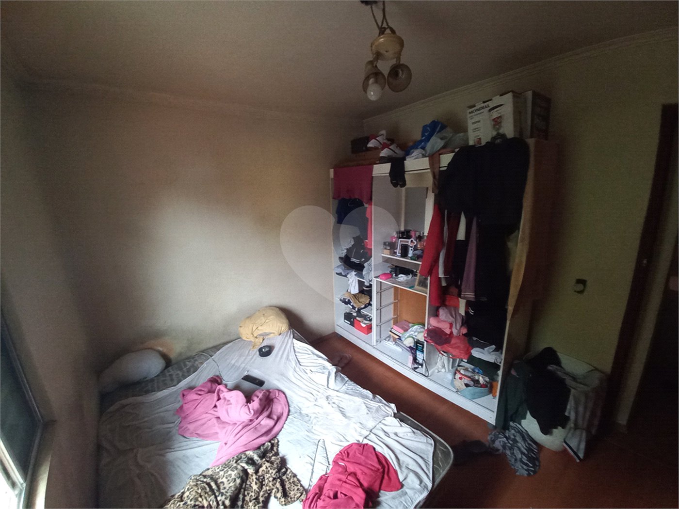 Sobrado à venda com 3 quartos, sendo 1 suíte, em Jardim Helga, São Paulo, SP