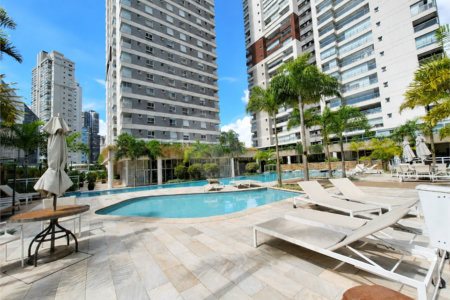 Apartamento à venda com 4 quartos, sendo 3 suítes, em Chácara Santo Antônio (zona Sul), São Paulo, SP