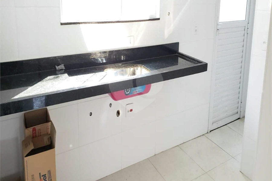Sobrado à venda com 3 quartos, sendo 1 suíte, em Vila Romero, São Paulo, SP