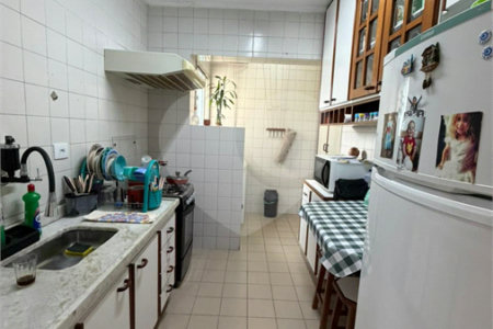 Apartamento à venda com 2 quartos em Parque Maria Domitila, São Paulo, SP