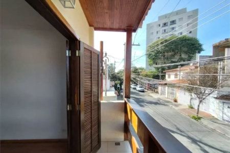 Sobrado à venda com 3 quartos, sendo 1 suíte, em Jardim Ester, São Paulo, SP