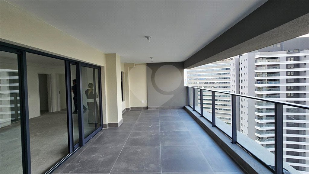 Apartamento à venda com 3 suítes em Água Branca, São Paulo, SP