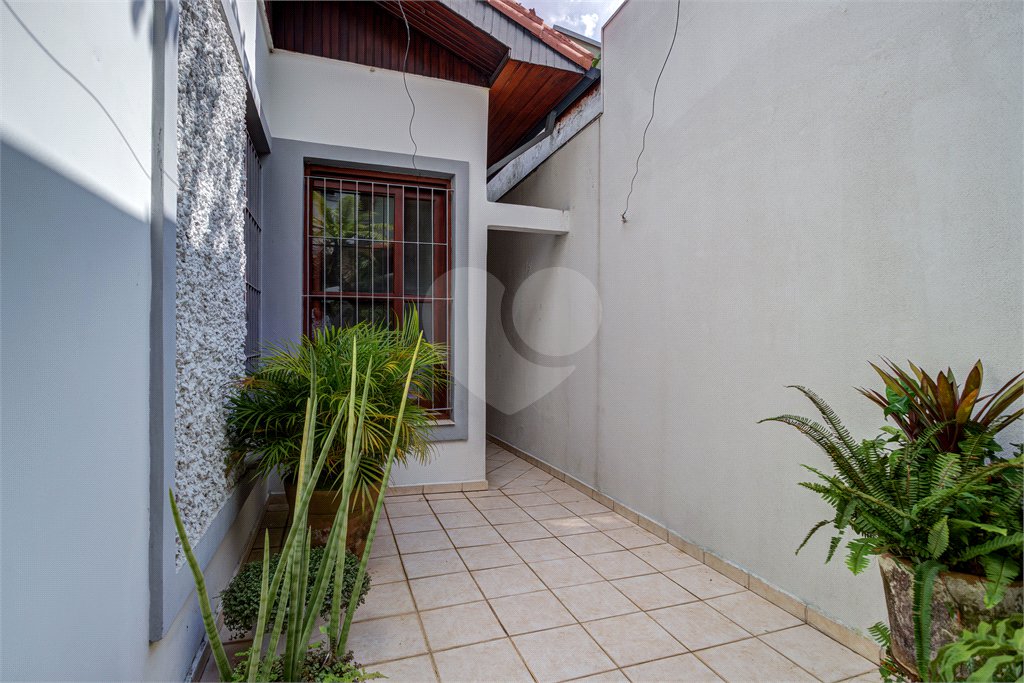 Casa à venda com 3 quartos, sendo 1 suíte, em Alto da Boa Vista, São Paulo, SP