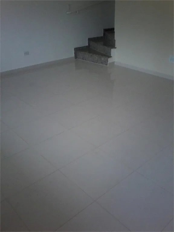 Sobrado à venda com 2 suítes em Vila Tiradentes, São Paulo, SP