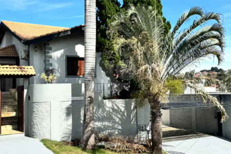 Casa à venda ou para alugar com 3 quartos, sendo 1 suíte, em Jardim Paulista, Atibaia, SP