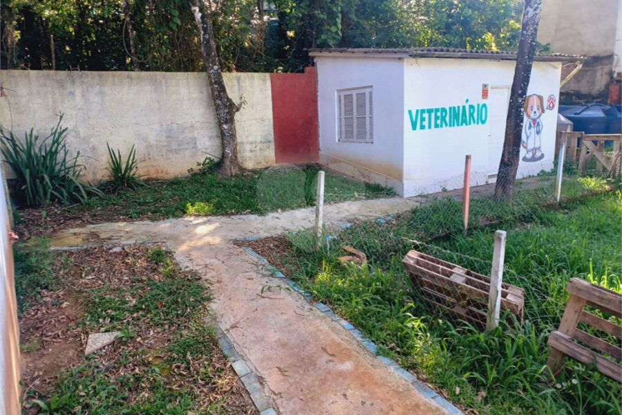 Casa à venda com 3 quartos, sendo 1 suíte,  em Samambaia, Mairiporã, SP