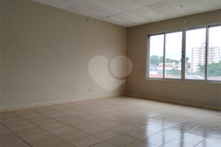Sobrado à venda com 3 quartos, sendo 1 suíte,  em Jardim Jabaquara, São Paulo, SP