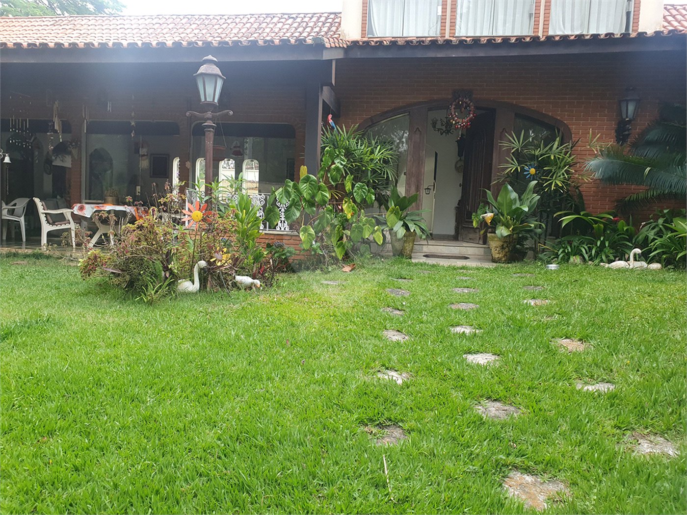 Casa à venda com 4 quartos, sendo 1 suíte, em Interlagos, São Paulo, SP
