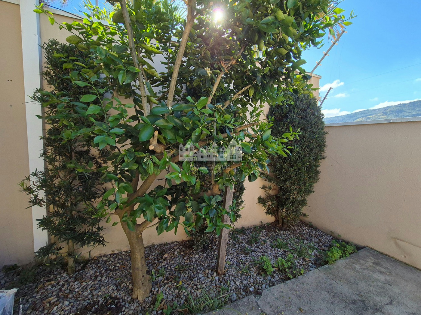 Casa à venda com 3 quartos, sendo 1 suíte, em Retiro das Fontes, Atibaia, SP