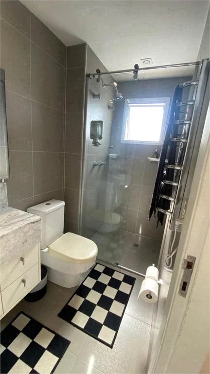 Apartamento à venda com 3 suítes em Vila Romana, São Paulo, SP