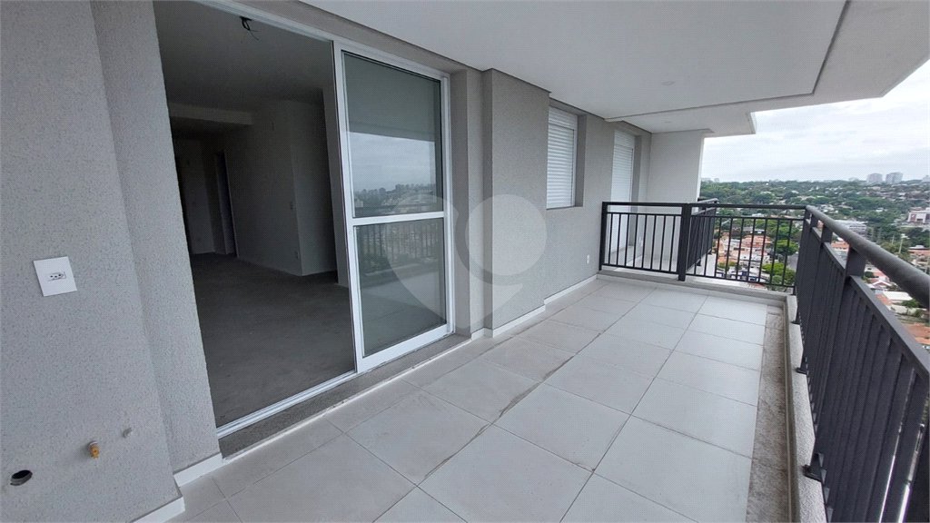 Apartamento à venda com 3 quartos, sendo 1 suíte,  em Butantã, São Paulo, SP