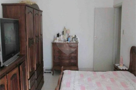 Sobrado à venda com 4 quartos em Granja Julieta, São Paulo, SP