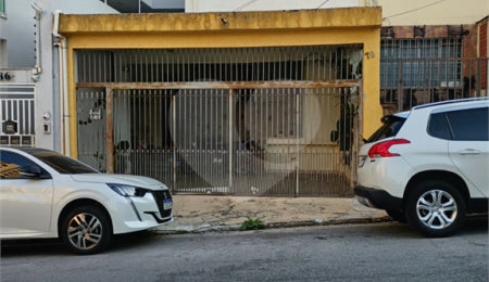 Sobrado à venda com 2 quartos em Parada Inglesa, São Paulo, SP