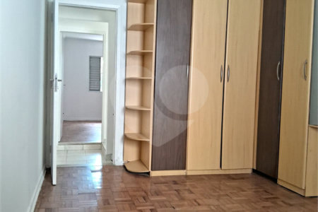 Sobrado para alugar com 3 quartos, sendo 1 suíte,  em Vila Progredior, São Paulo, SP