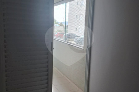 Apartamento à venda com 3 quartos, sendo 1 suíte,  em Vila São Sebastião, Mogi das Cruzes, SP