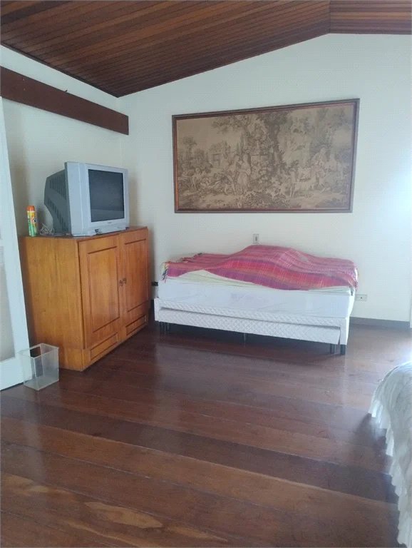 Casa à venda com 4 quartos, sendo 2 suítes,  em Rolinópolis, São Paulo, SP