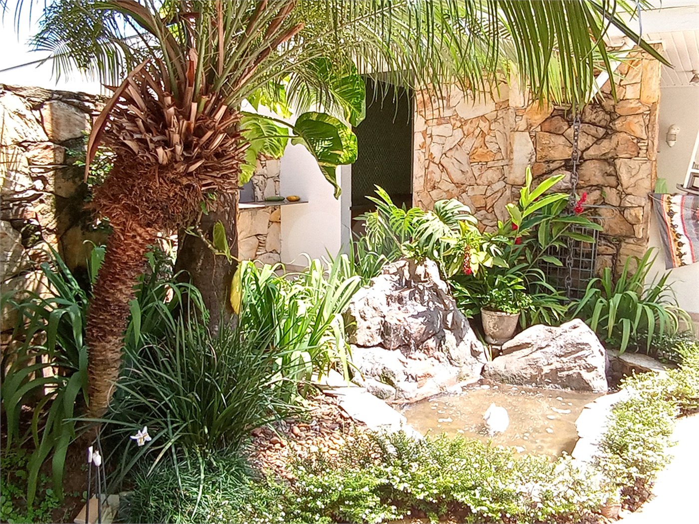 Sobrado à venda com 5 quartos, sendo 3 suítes,  em Jardim São Bento, São Paulo, SP